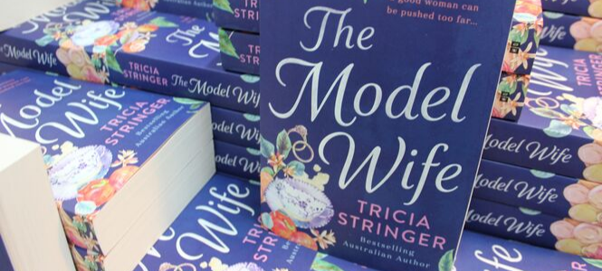 The Model Wife - Header Banner