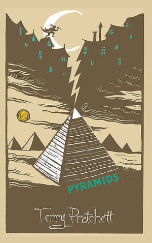 Pyramids : Discworld: The Gods Collection - Terry Pratchett