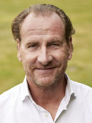 Brilliant Data : How human-centred AI can transform financial services into becoming a driver of value and inclusion - DIEDERICK VAN THIEL